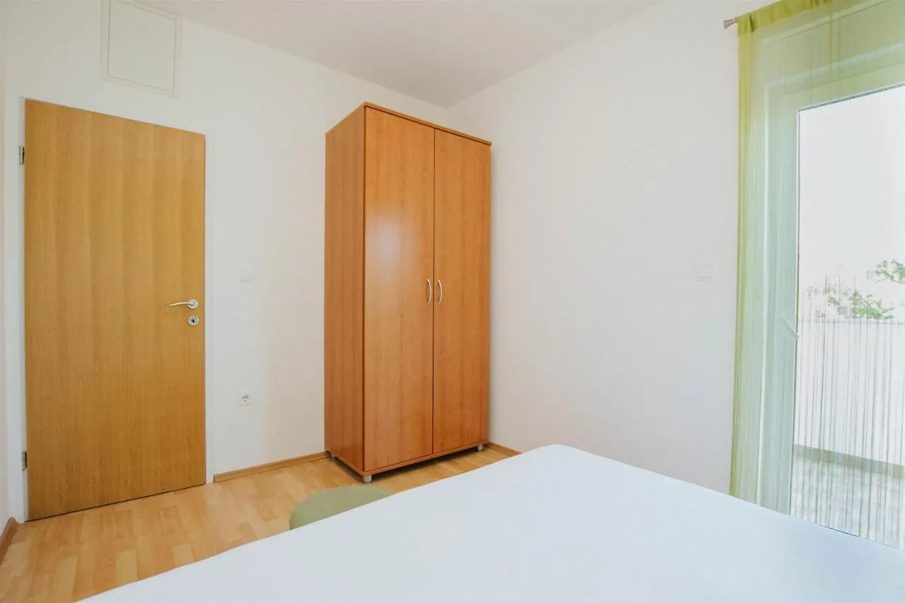 Apartment Klaric Trogir 0*,  Croatia