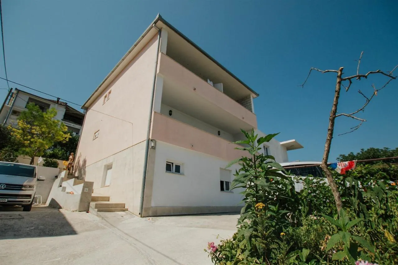Apartment Klaric Trogir