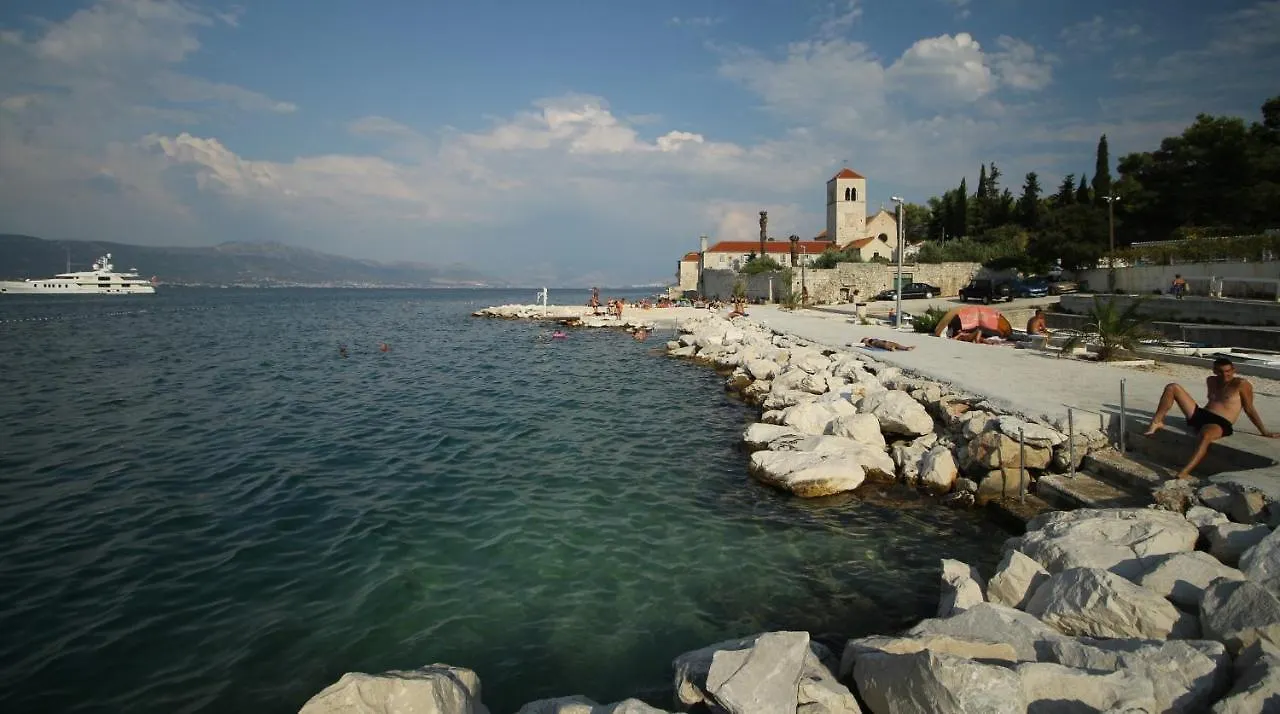 Apartment Klaric Trogir